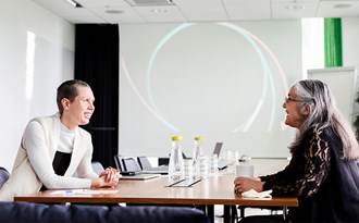 Ett möte med två personer