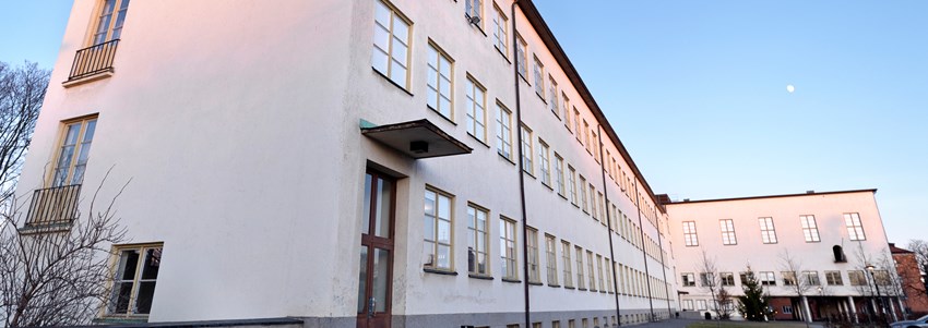 skolbyggnad