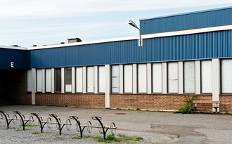 En skolbyggnad